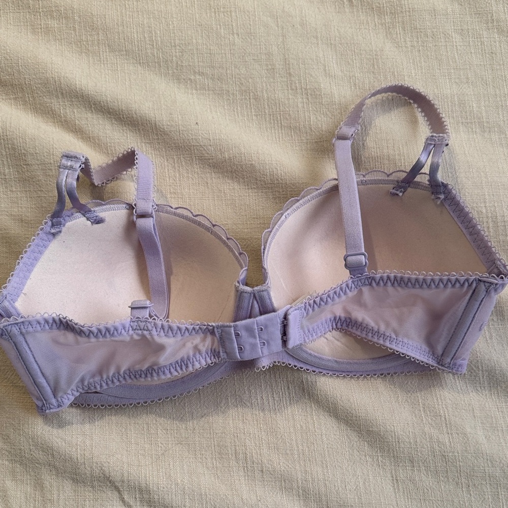 VS Lavender Balconette Push Up Bra - Picture 4 of 6